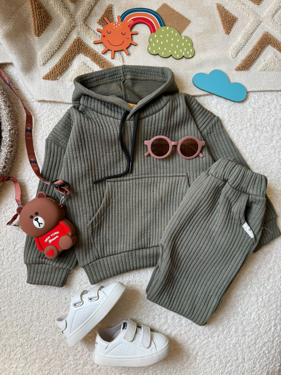 48713ac3-e446-4bd2-a4e5-b8e2e28fe06f